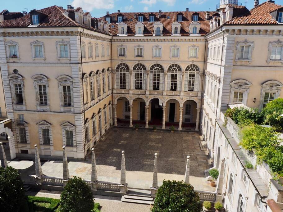 Mister G Home In The Heart Of Turin Exteriör bild